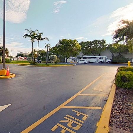 Rodeway Inn & Suites Fort Lauderdale Airport & Cruise Port Dania Beach Luaran gambar