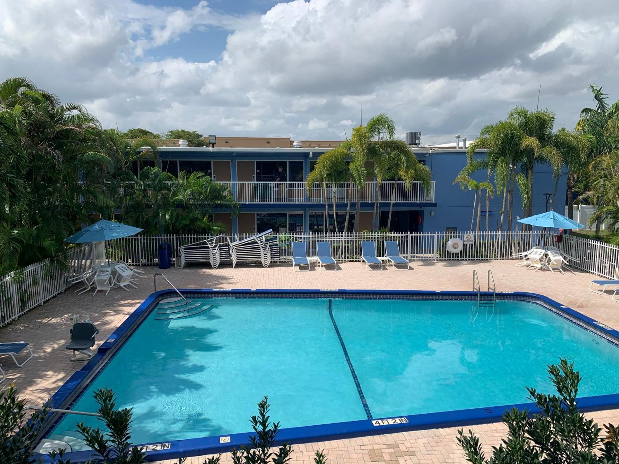 Rodeway Inn & Suites Fort Lauderdale Airport & Cruise Port Dania Beach Luaran gambar
