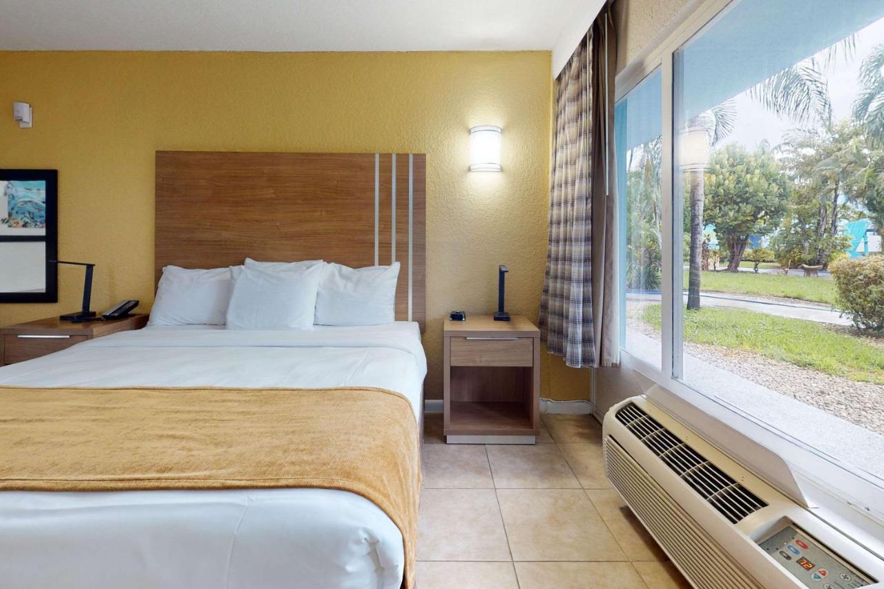 Rodeway Inn & Suites Fort Lauderdale Airport & Cruise Port Dania Beach Luaran gambar